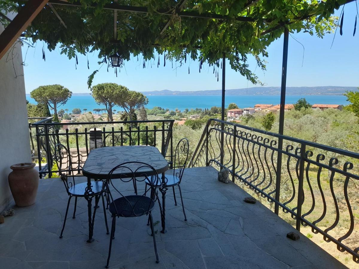 Casa Vacanze Antica Volsinii Больсена Экстерьер фото